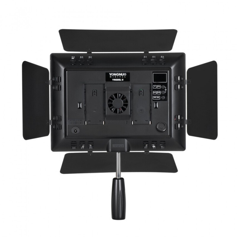 YongNuo YN600L осветитель светодиодный 5500К на 600 светодиодов с пультом ду