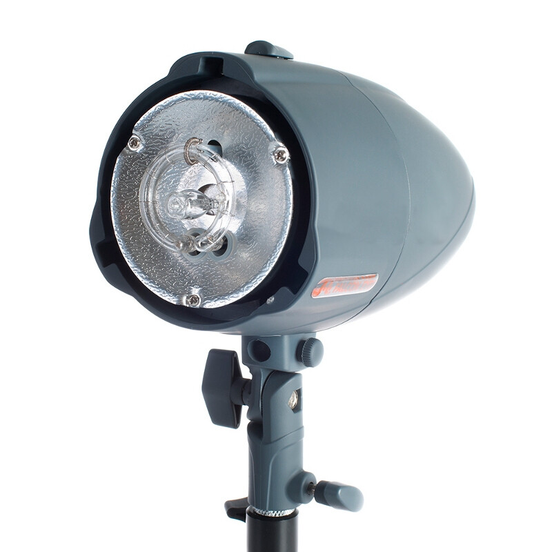 Falcon Eyes SL-150 вспышка студийная