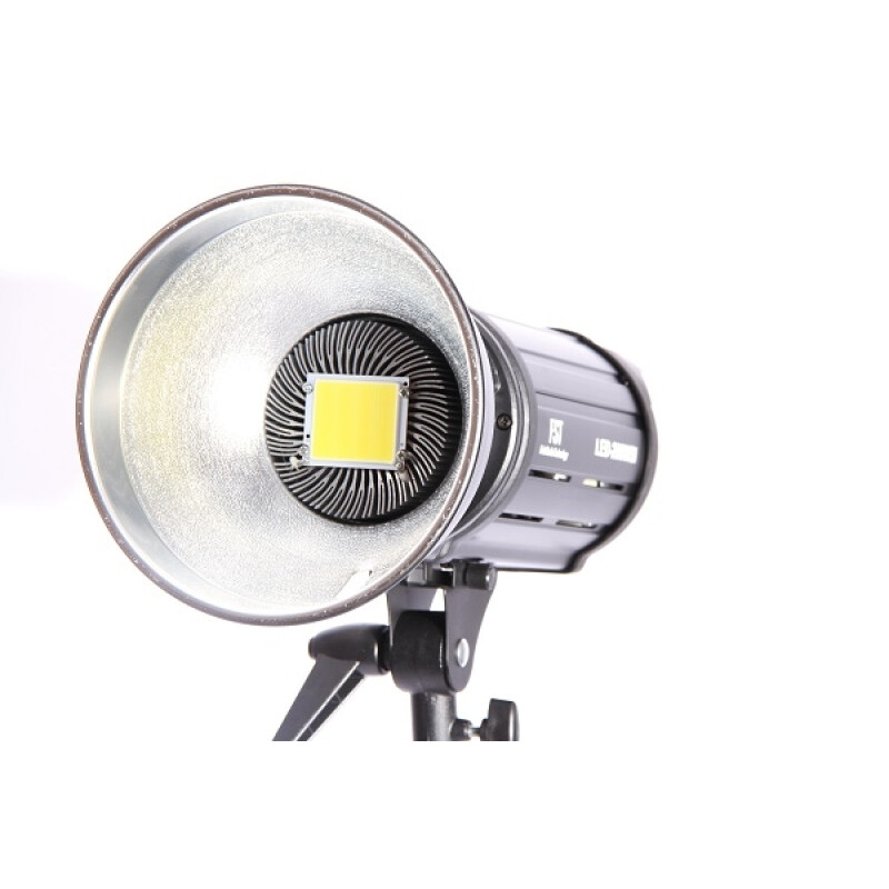 FST EF-200 (LED) Sun Light 5500K