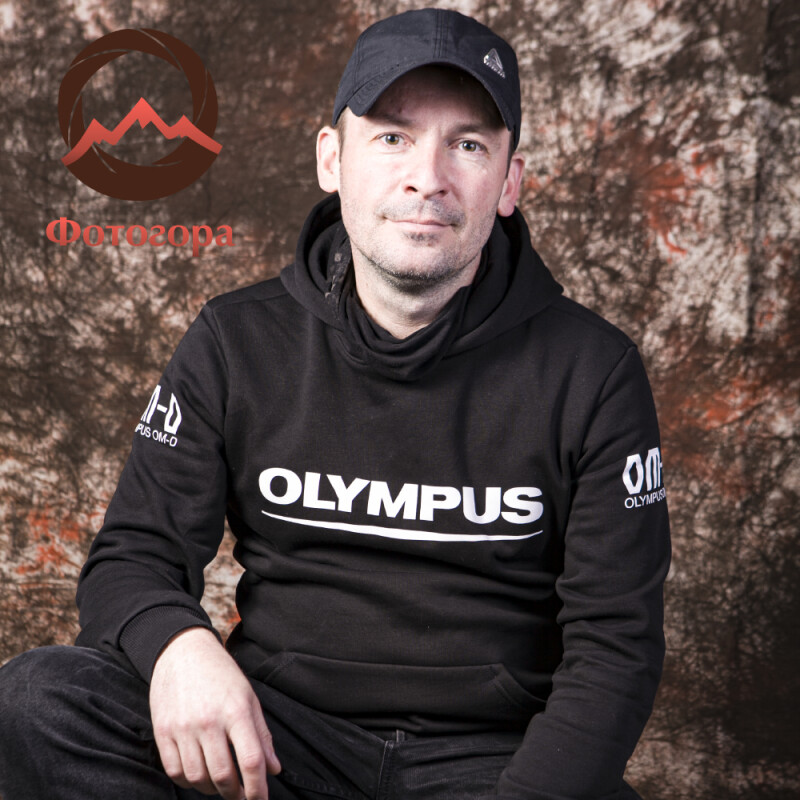 Grifon TI W-362 фон пятнистый коричневый с вкраплениями красного 3х5 м