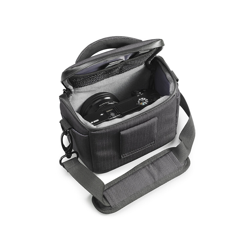 Cullmann MALAGA Vario 200 сумка для фото- видеокамеры черная