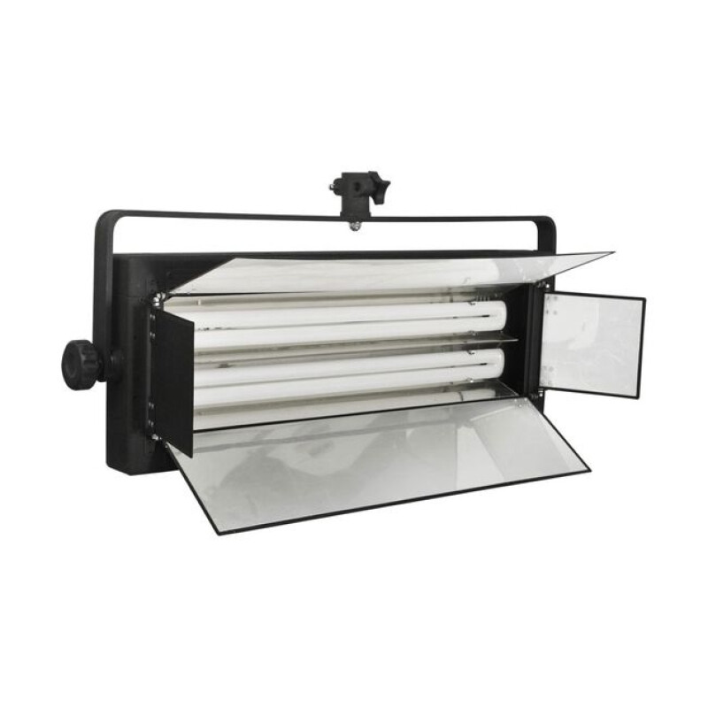 Logocam STUDIO KIT-5000/8 Alpha LED комплект постоянного света