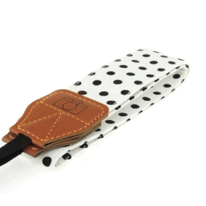 Fotokvant STR-10 ремень для фотоаппарата белый в черный горох