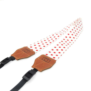 Fotokvant STR-11 ремень для фотоаппарата белый в красный горох