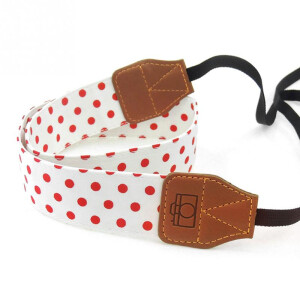 Fotokvant STR-11 ремень для фотоаппарата белый в красный горох