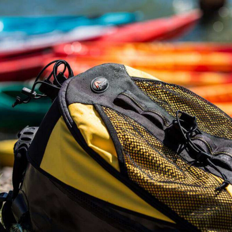 Lowepro DZ200 Dryzone Backpack рюкзак для камеры желтый