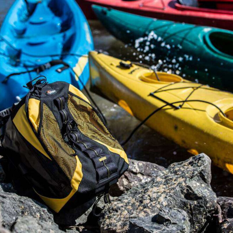 Lowepro DZ200 Dryzone Backpack рюкзак для камеры желтый