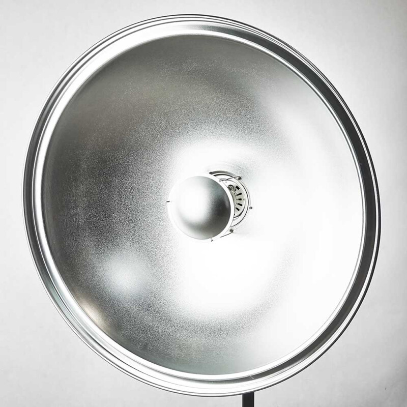 Fotokvant SR-700S-BW софтрефлектор универсальный серебряный 70 см c адаптером Bowens