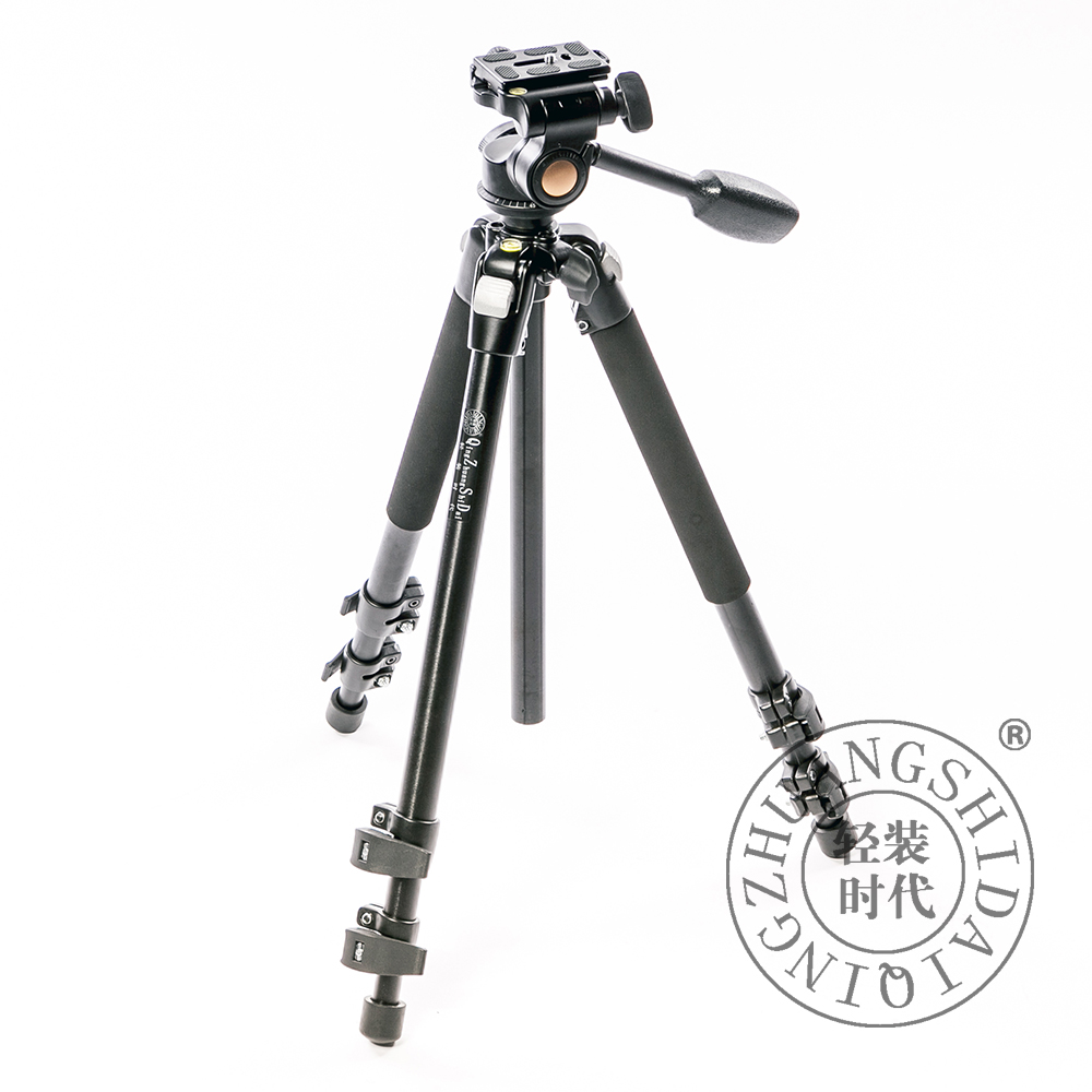 QZSD Q303 черный штатив 141 см с видеоголовой