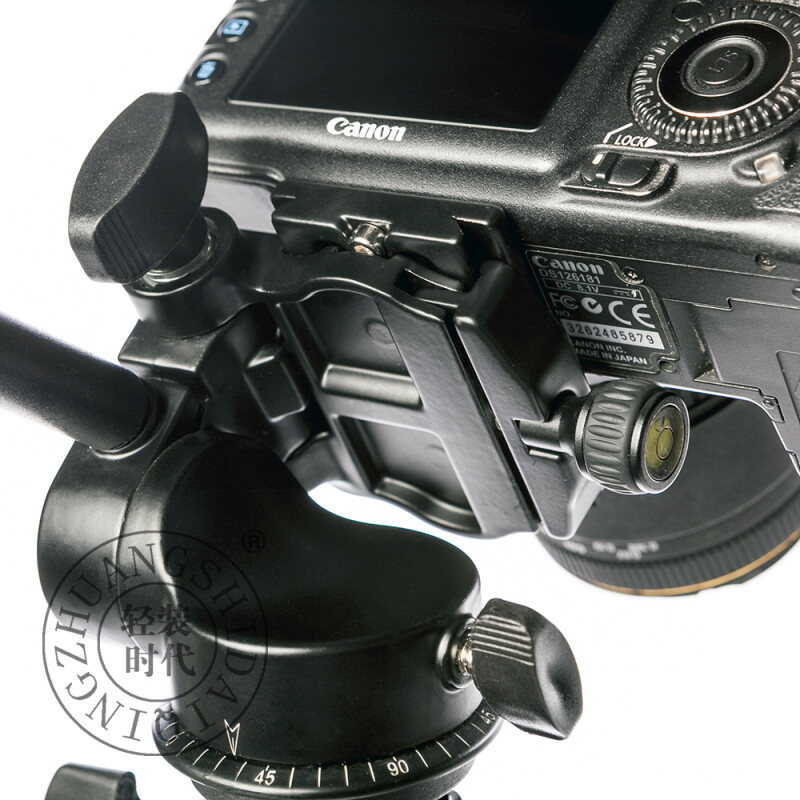 QZSD Q303 черный штатив 141 см с видеоголовой