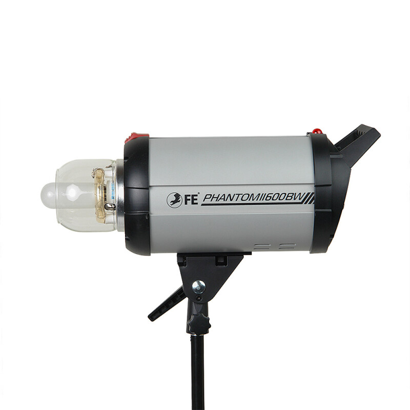 Falcon Eyes Phantom II 600 BW вспышка студийная