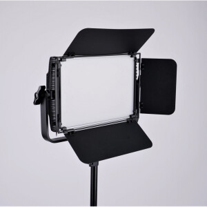 FST SFL-60BPro светодиодная панель