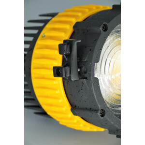 FST SPL-800 светодиодный осветитель