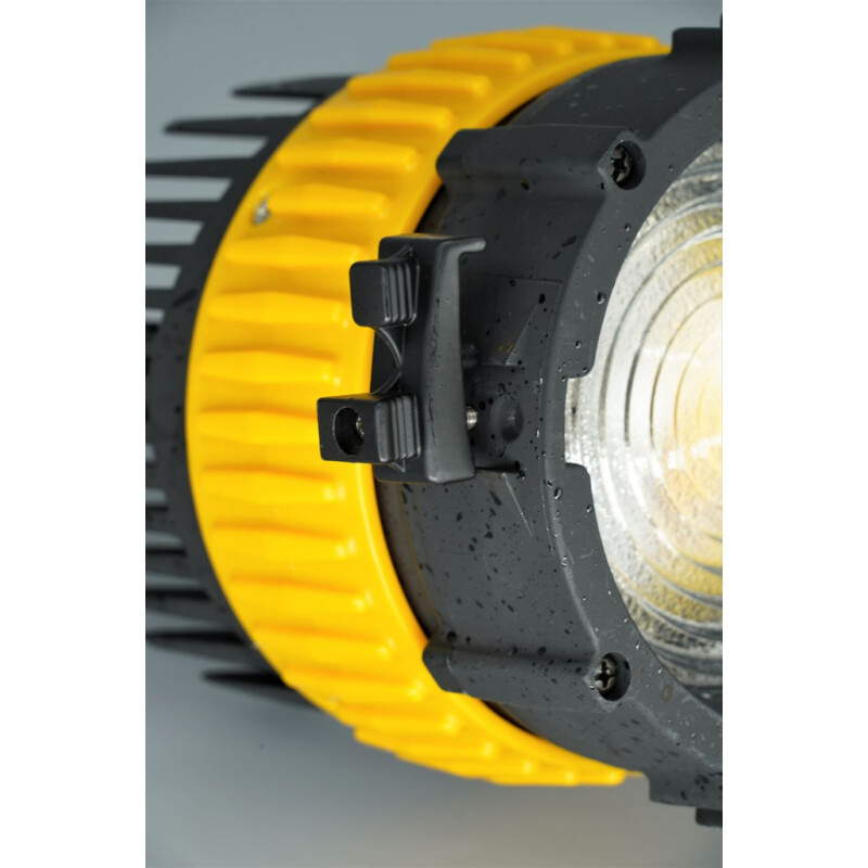 FST SPL-800 светодиодный осветитель