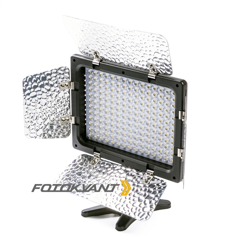 Fotokvant LED-180 PB светодиодная панель с шторками 180 светодиодов