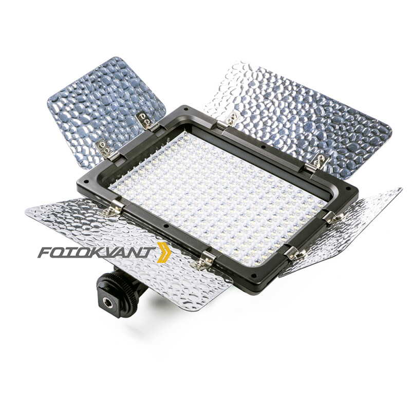 Fotokvant LED-180 PB светодиодная панель с шторками 180 светодиодов