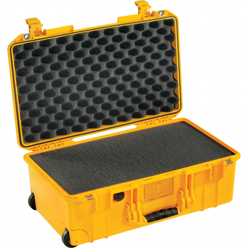 Peli 1535Air yellow ударопрочный кейс с поропластом желтый