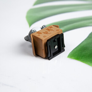 Fotokvant PRZ-003 заглушка на горячий башмак котенок в коробке серый