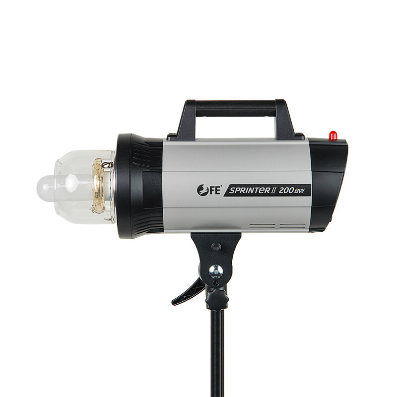 Falcon Eyes Sprinter II 200 BW вспышка студийная