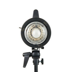 Falcon Eyes Sprinter II 200 BW вспышка студийная