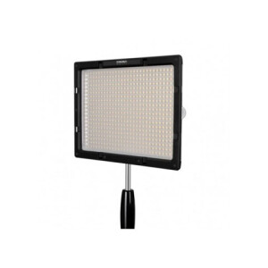 YongNuo YN600S осветитель светодиодный с цветовой температурой 5500K