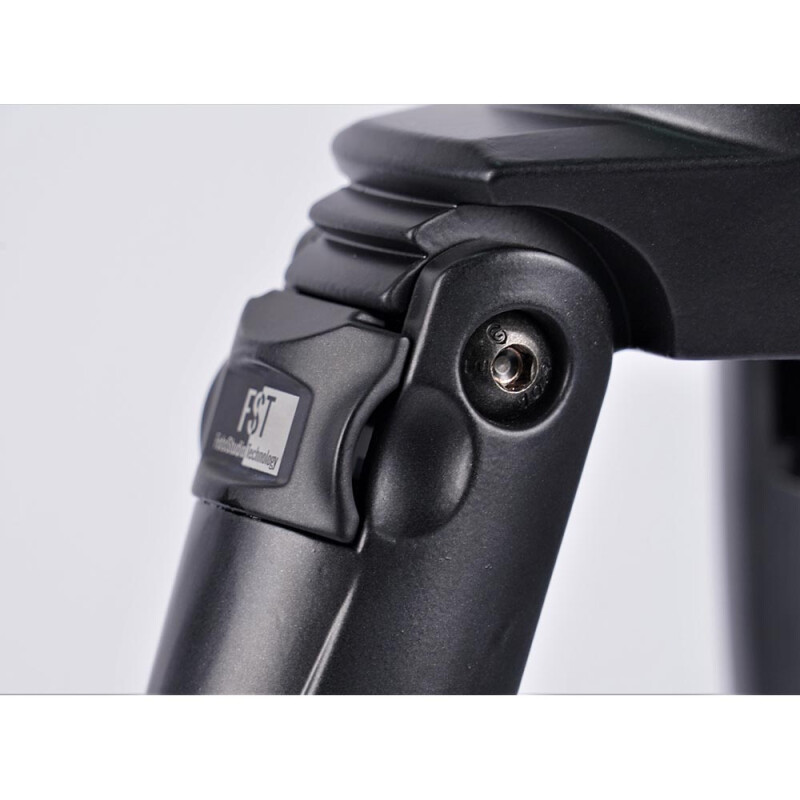 FST Т702C штатив карбоновый