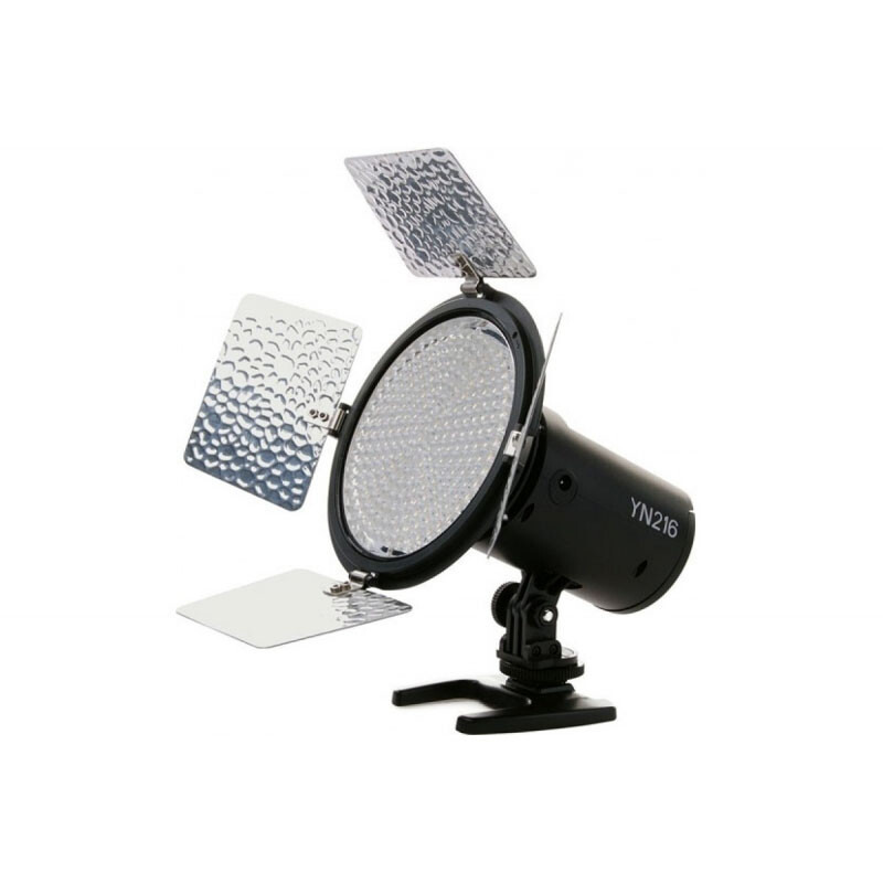 YongNuo YN216 3200-5500K осветитель светодиодный для фото- и видеокамер