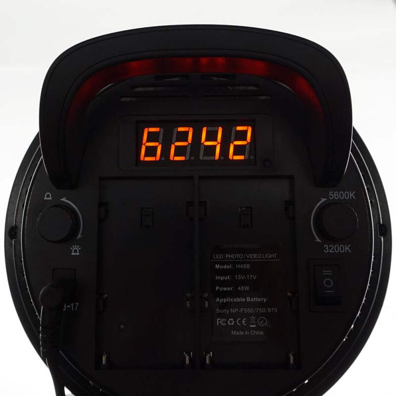 Fotokvant LED-16 KIT комплект постоянного света 2х48 Вт 3200-5600 К