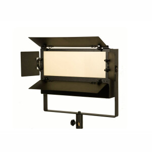 RusRay KC 125 светодиодный заливающий осветитель мощность 75Вт