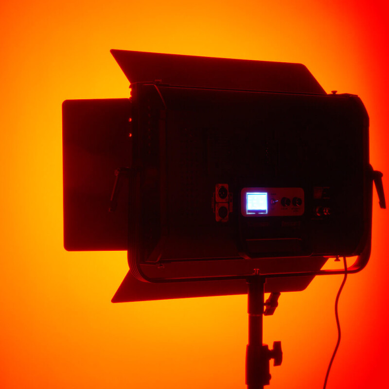 GreenBean DayLight II 200 LED RGB светодиодный осветитель