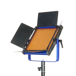 GreenBean UltraPanel II 576 LED светодиодный осветитель