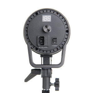 Falcon Eyes Studio LED 100BW студийный светодиодный осветитель