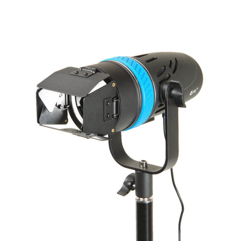 Falcon Eyes SpotLight 70LED BW светодиодный осветитель