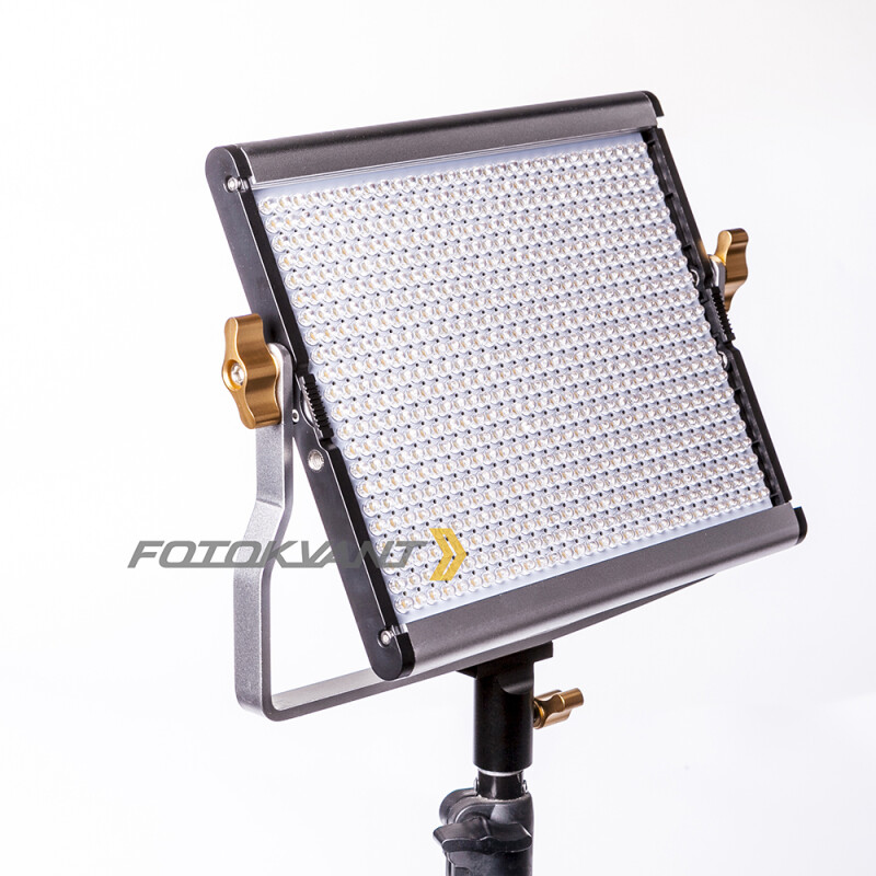 Fotokvant LED-660 PRO светодиодная панель 660 светодиодов 3200-5600 К.