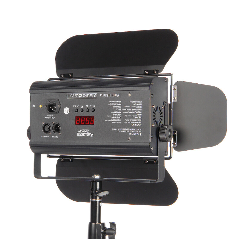 GreenBean StudioLight 100 LED DMX светодиодный осветитель