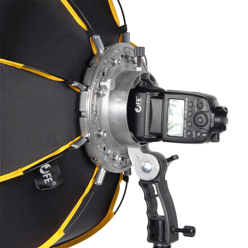 Falcon Eyes StrobMaster 60 софтбокс с держателем для накамерной вспышки