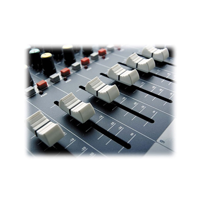 Soundcraft EPM8 микшерный пульт, 8 моно + 2 стерео входа, микрофонные предусилители GB-30