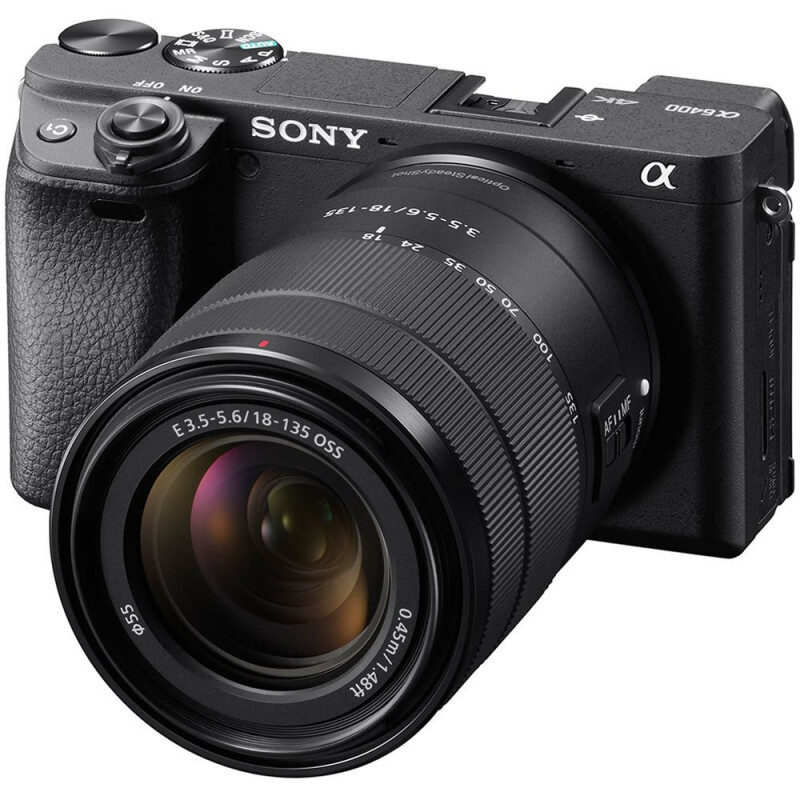 Цифровая фотокамера Sony Alpha A6400 Kit 18-135 чёрная