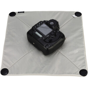 Tenba (636-332) Tools Protective Wrap 16 Grey чехол-обертка для фотокамеры серый