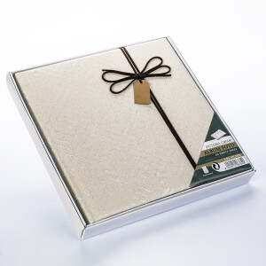 ZEP VTC2420 VICTORIA CREAM фотоальбом в коробке 40 белых страниц 24x24 кремовый