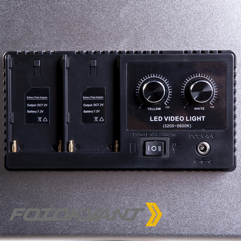 Fotokvant LED-660BD PRO светодиодная панель с шторками 660 светодиодов 3200-5600 К