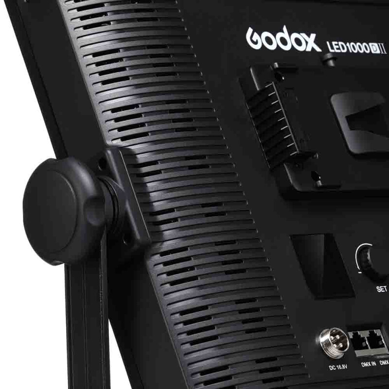 Godox LED1000D II осветитель светодиодный студийный
