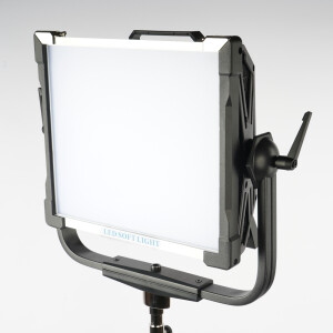 FST PL-2000RGB cветодиодная панель