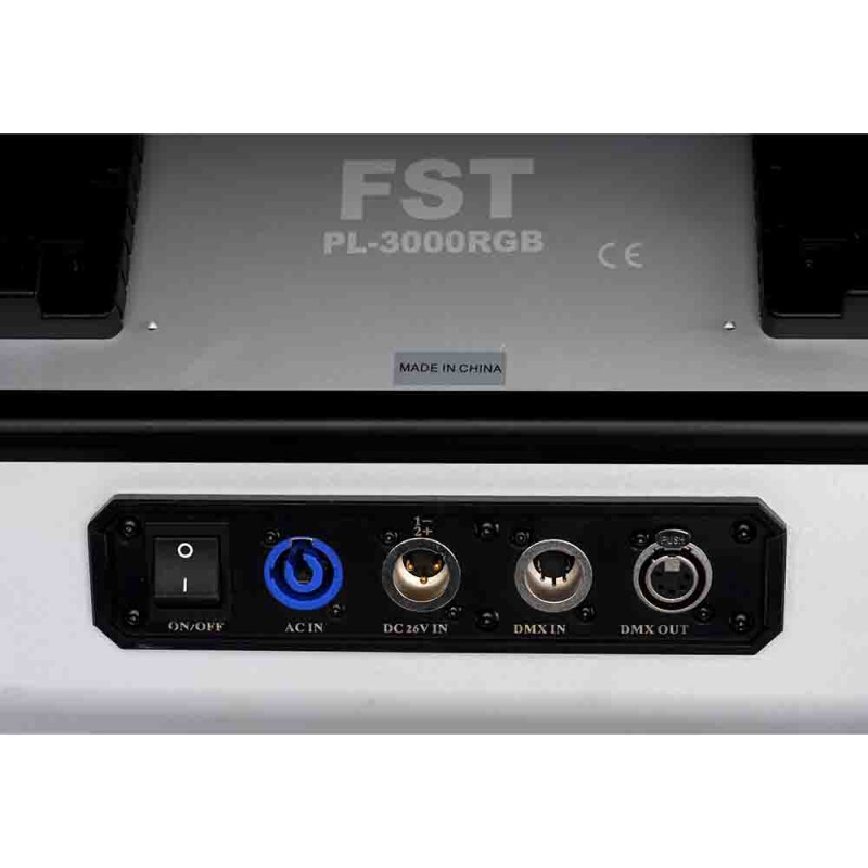 FST PL-3000RGB cветодиодная панель