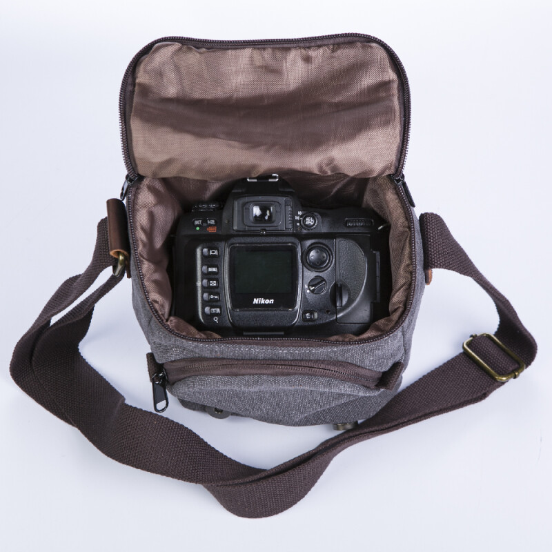 Fotokvant BSN-07 Light grey сумка для фотоаппарата цвета светло серый