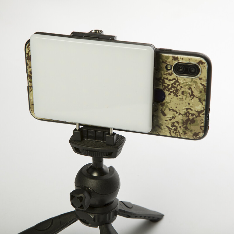 Fotokvant SL-60Al светодиодный осветитель для смартфона 3200-5600К 4Вт 2000мАч