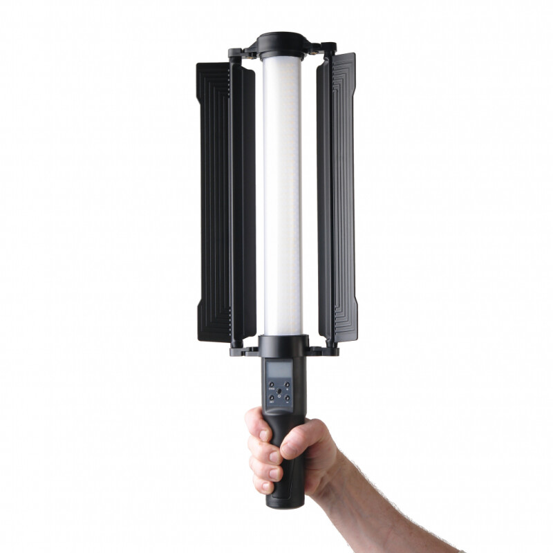 Falcon Eyes StripLight 80 LED осветитель ручной