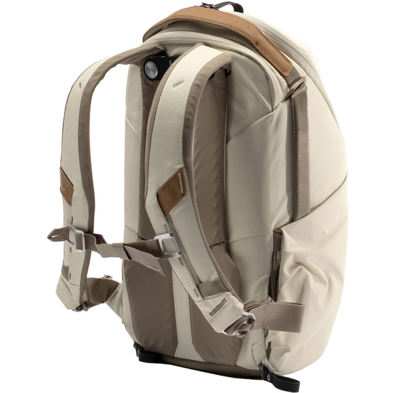 Peak Design (BEDBZ-15-BO-2) The Everyday Backpack Zip 15L V2.0 Bone рюкзак