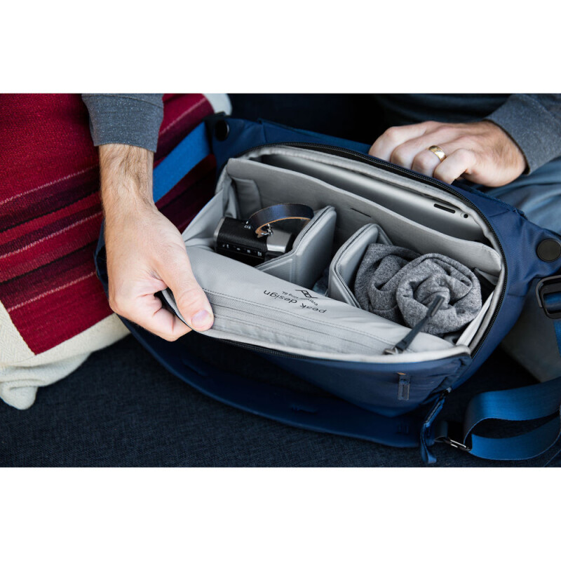 Peak Design (BEDS-6-MN-2) The Everyday Sling 6L V2.0 Midnight фотосумка