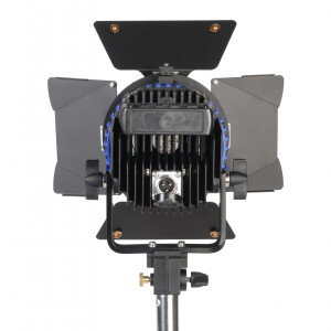 GreenBean ZOOM 120BW LED осветитель cветодиодный